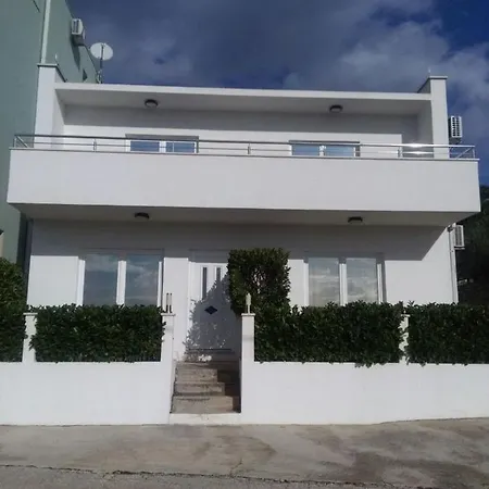In With Sea View, Balcony, Air Conditioning, Wifi 4252-3 كومارنا